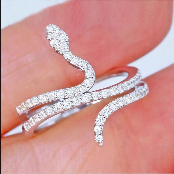 New 925 Silver Lovely Snake Diamond Girls Ring - Picture 3 of 5